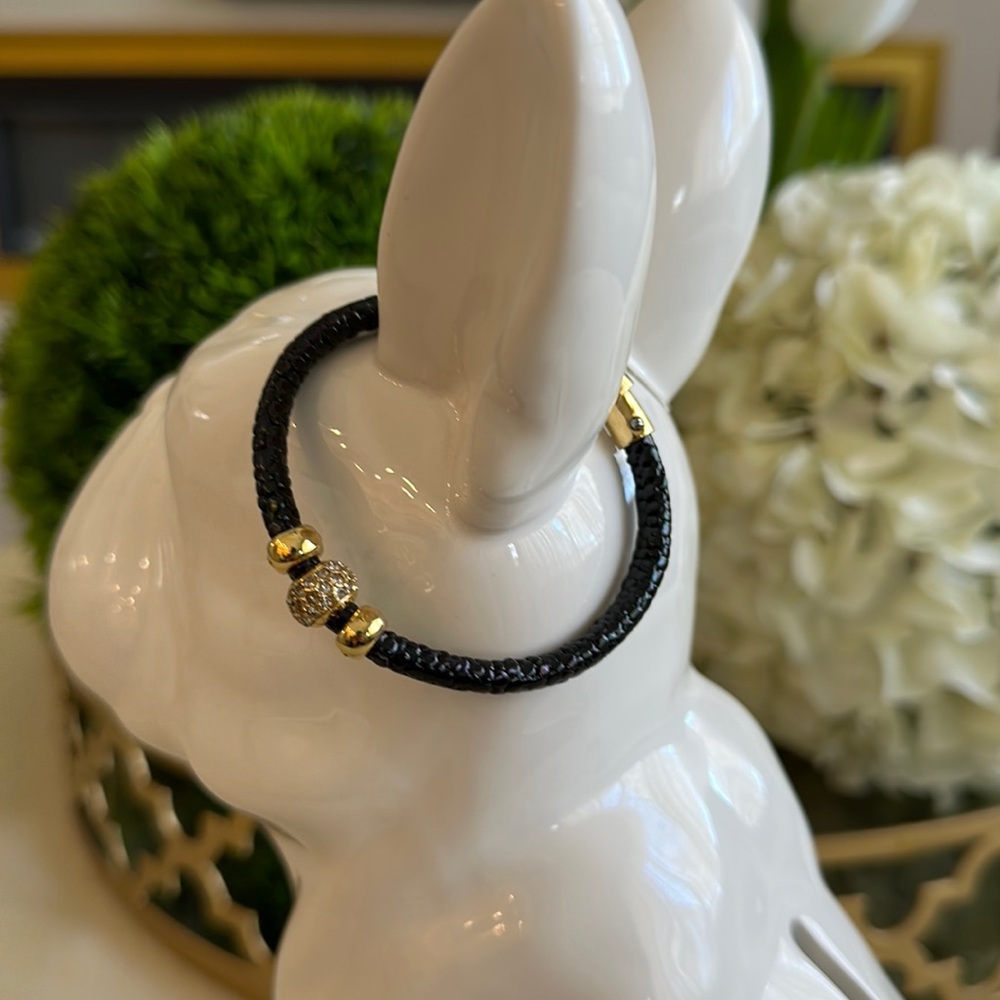 Henri Bendel bracelet